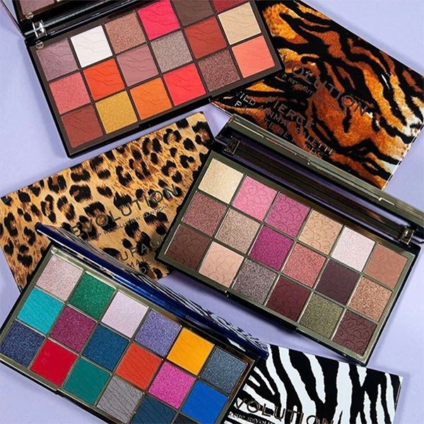 10482-revolution-revolution-wild-animal-integrity-palette-18-gm-1.jpg