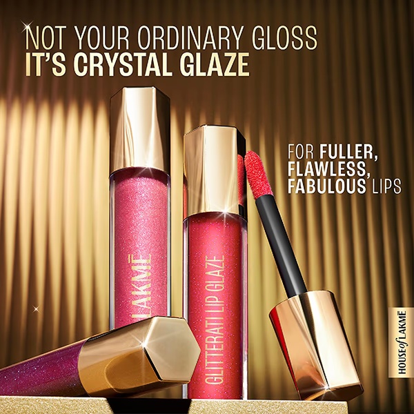 11048-lakme-glitterati-lip-glaze-101-scarlet-spritzer-5-ml-1.jpg