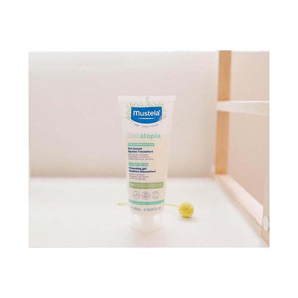 12796-mustela-stelatopia-cleansing-gel-200-ml-1.jpg