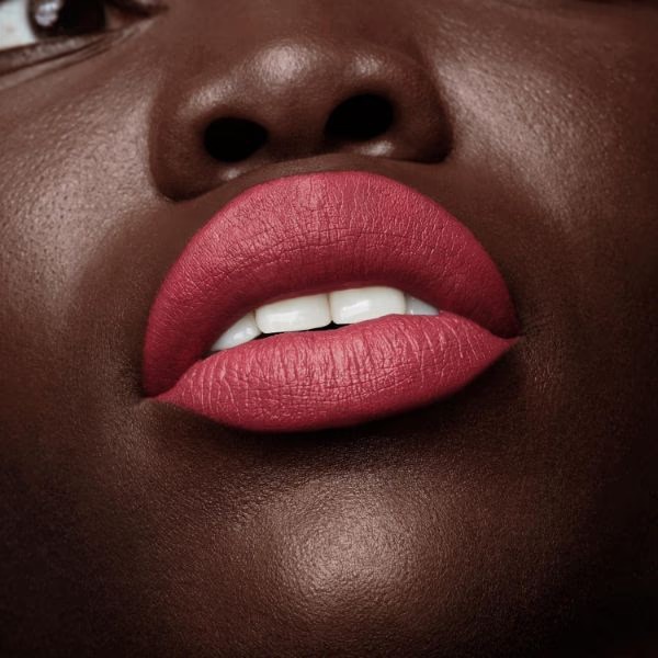 13300-smashbox-be-legendary-line-and-prime-pencil-medium-pink-rose-1-2-gm-1.jpg
