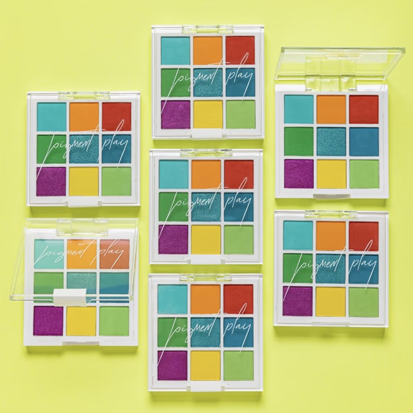 Playground Hero Shadow Palette - Tropical Vacation 9 gm