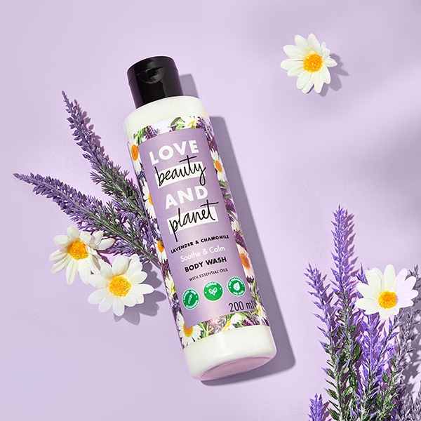 Love Beauty and Planet Lavender and Chamomile Body Wash 200 ml