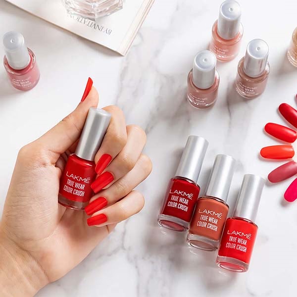1541-lakme-true-wear-color-crush-nail-polish-long-lasting-amp-vibrant-nail-paint-36-6ml-1.jpg