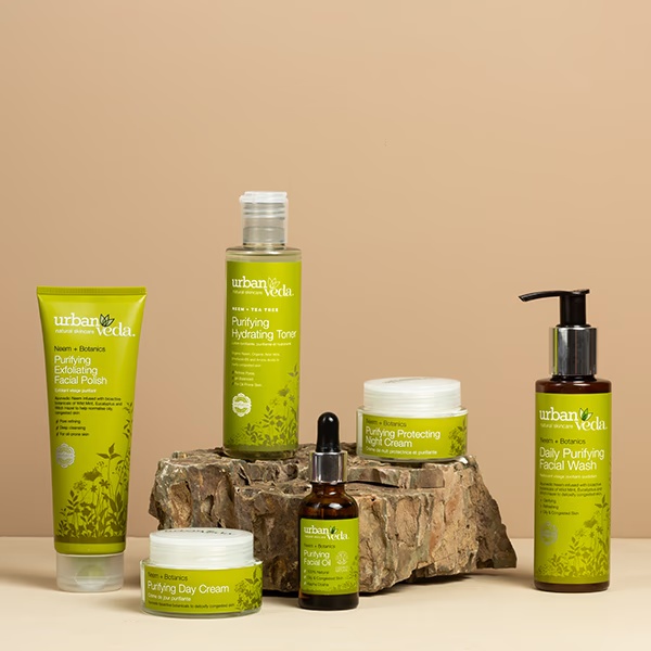 1581-urban-veda-purifying-exfoliating-facial-polish-neem-and-tea-tree-125-ml-1.jpg