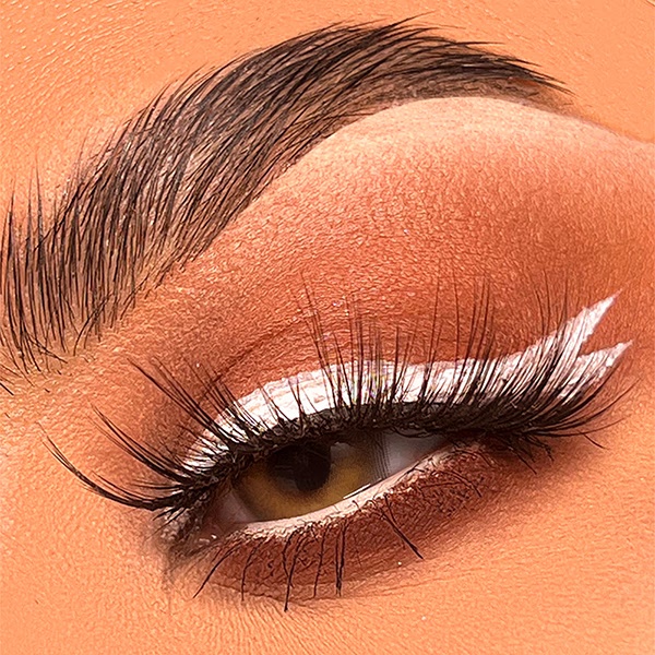 2019-makeup-revolution-dip-eyeliner-white-5-ml-1.jpg