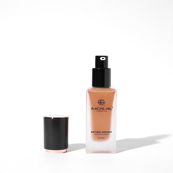 4541-europe-girl-radiant-foundation-d3-cocoa-40-ml-1.jpg