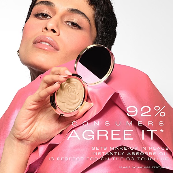 5446-lakme-showstopper-collection-rouge-bloom-setting-powder-almond-12-gm-1.jpg