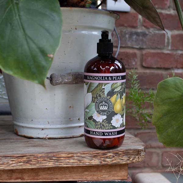 7240-the-english-soap-company-royal-botanic-gardens-kew-magnolia-and-pear-hand-wash-500-ml-1.jpg