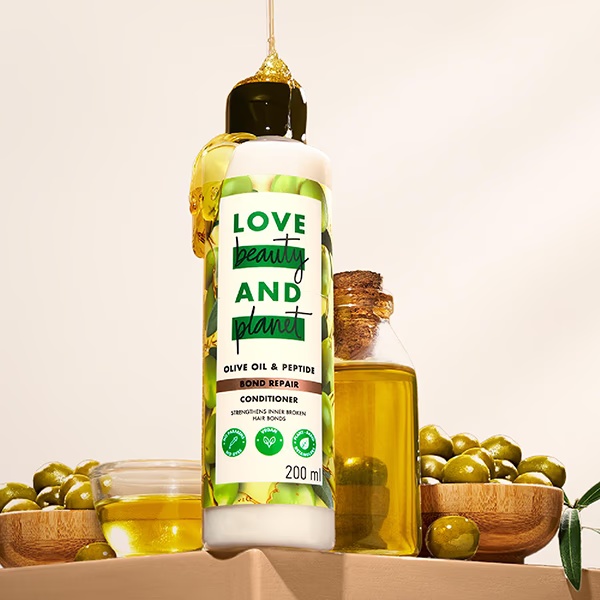 7638-love-beauty-and-planet-olive-oil-amp-peptide-bond-repair-conditioner-200-ml-1.jpg