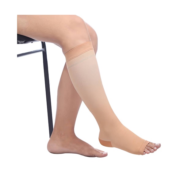 Dynamic Comprezon Classic Varicose Vein Stockings Below Knee (Pair) - (Class 1) (2100) (M)