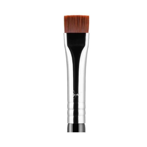 7920-sigma-beauty-e15-flat-definer-brush-black-chrome-1-s-1.jpg