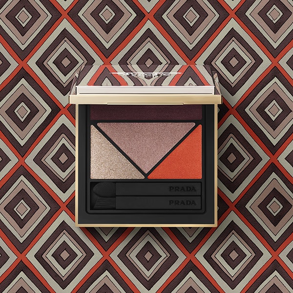7967-pr-prada-eye-palette-03-fg-6-gm-1.jpg