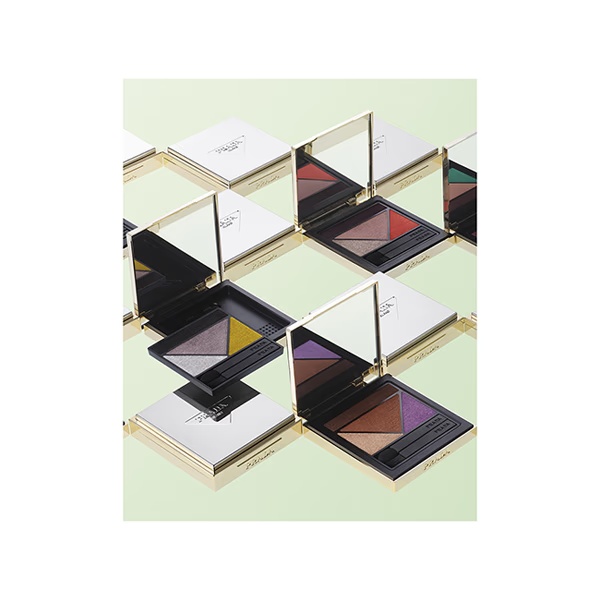 7967-pr-prada-eye-palette-03-fg-6-gm-1.jpg