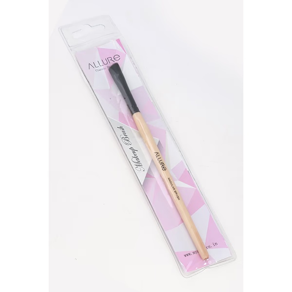 8613-allure-classic-angular-makeup-brush-1-s-1.jpg