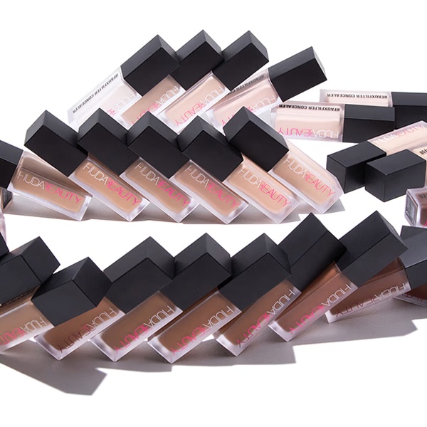 9637-huda-beauty-fauxfilter-luminous-matte-concealer-cookie-dough-9-ml-1.jpg
